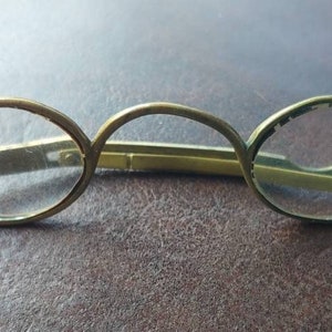 1700s glasses deals