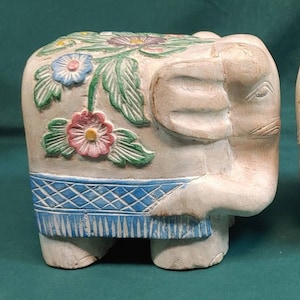 Pair of Two Hand Carved Wooden Elephant Figure Statue Wood Carvings Sculptures Floral Decoration