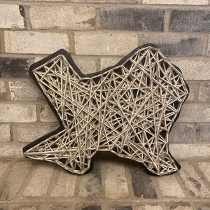 23x23 Wooden Texas with Yarn Design