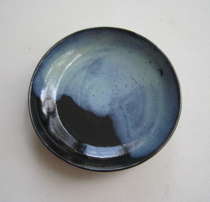 Soup Japanese Stoneware Bowl for Noodles 16cm Swirl Glazed White Ceramic Sushi