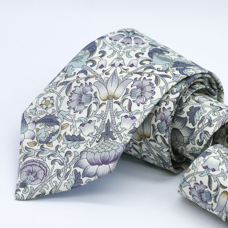 dusty blue tie