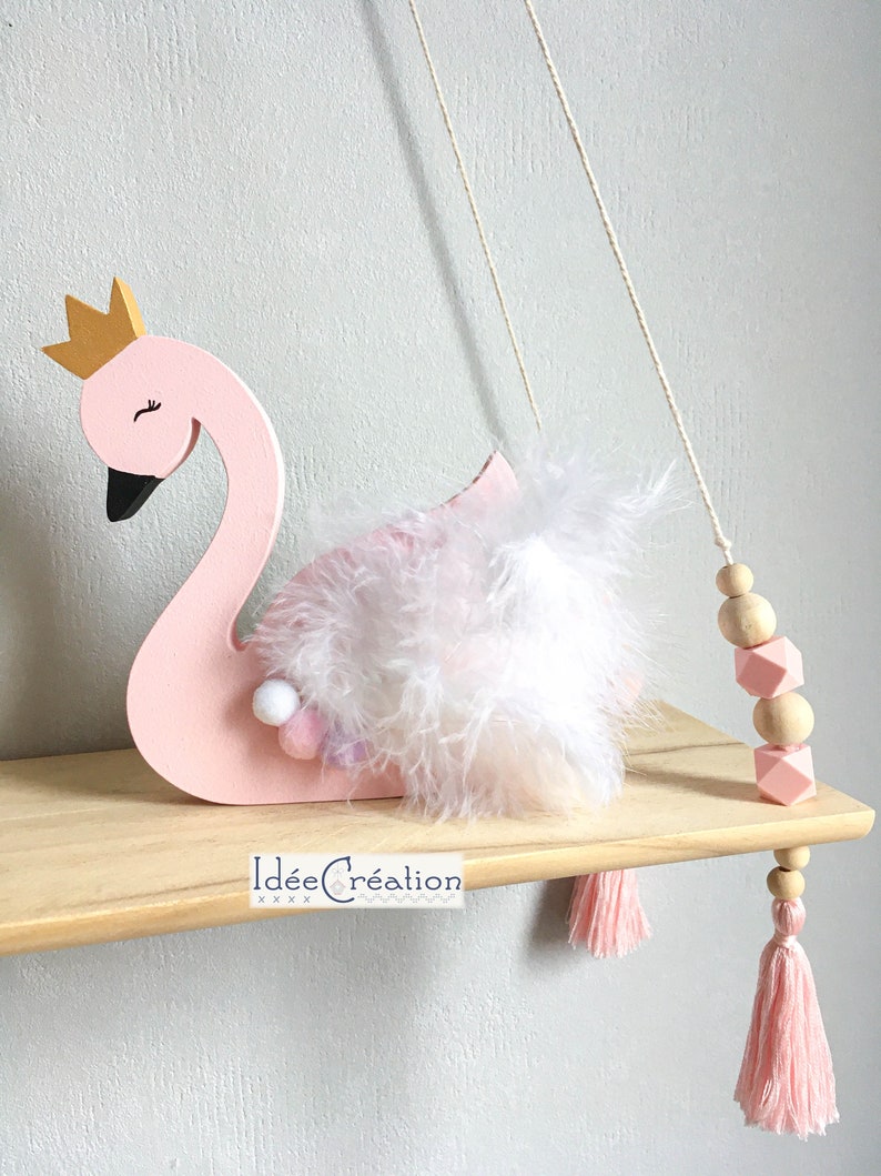 Swan in painted wood, for a princess bedroom decor image 1