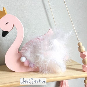 Swan in painted wood, for a princess bedroom decor image 2