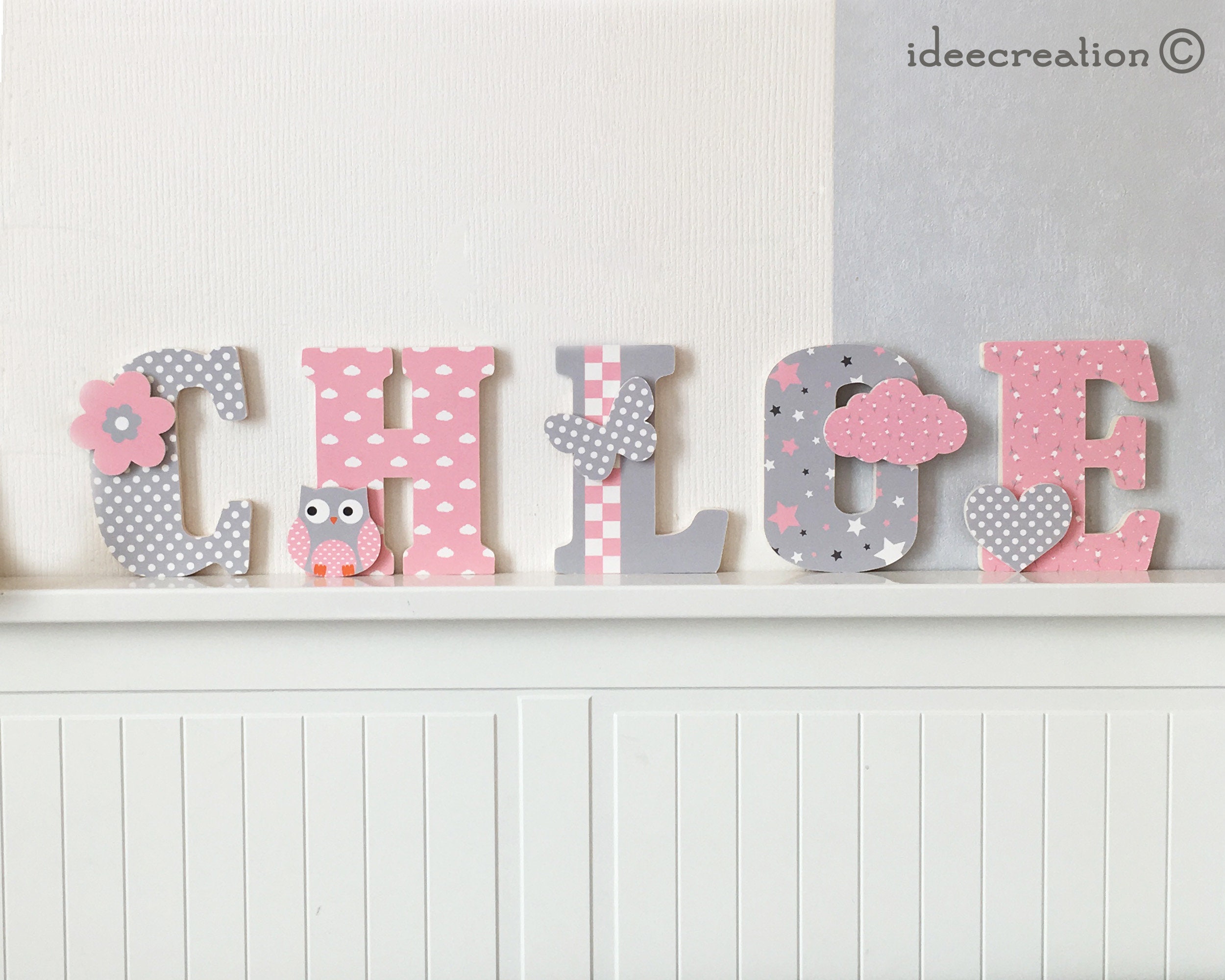 Lettres A Poser, Lettres Prénom en Bois et Tissu Imprimé Personnalisable Au de L'enfant, Modèle Rose