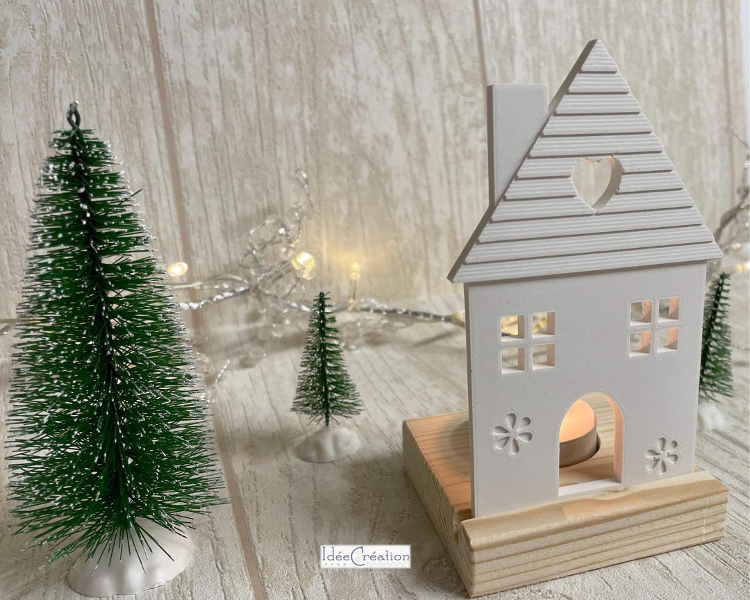 Decorative Candle Holder Tealight House on Wooden Base / Raysin