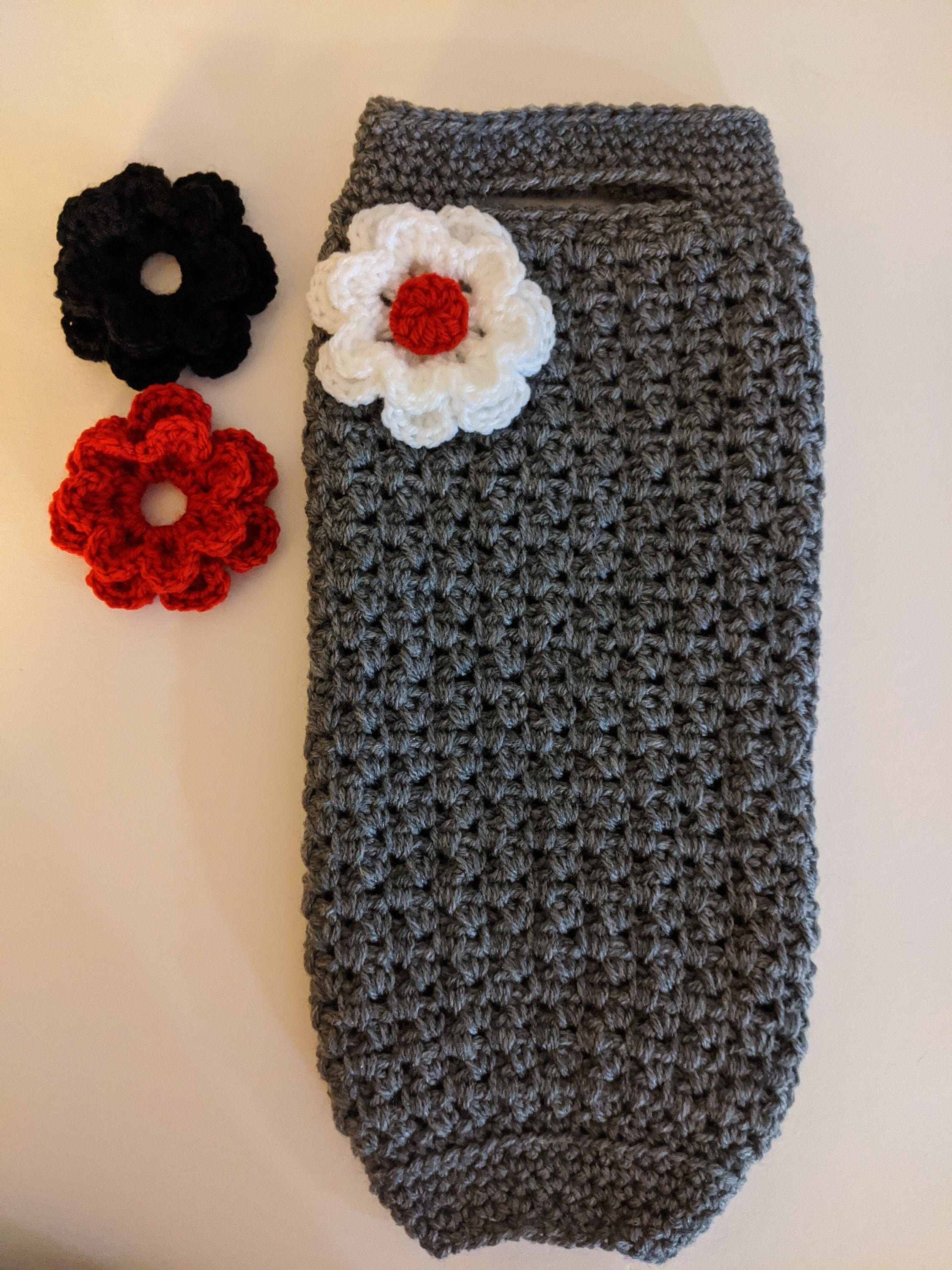Crochet Plastic Bag Dispenser with Exchangeable Flower Etsy.de