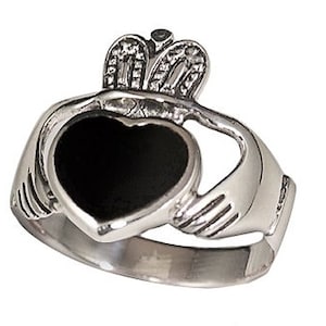 Sterling Silver 8mm X 10mm Black Onyx Men&#39;s Claddagh Ring (R435-BO)