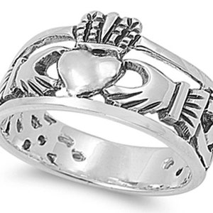 Sterling Silver Men&#39;s Claddagh Ring (R438)