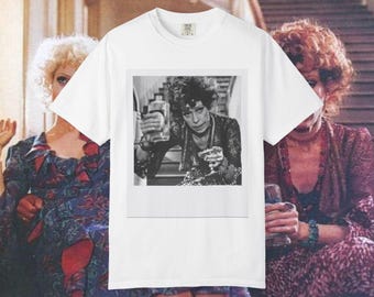Carol Burnett Polaroid T-shirt | Miss Hannigan Tee | Vintage Musical Shirt |