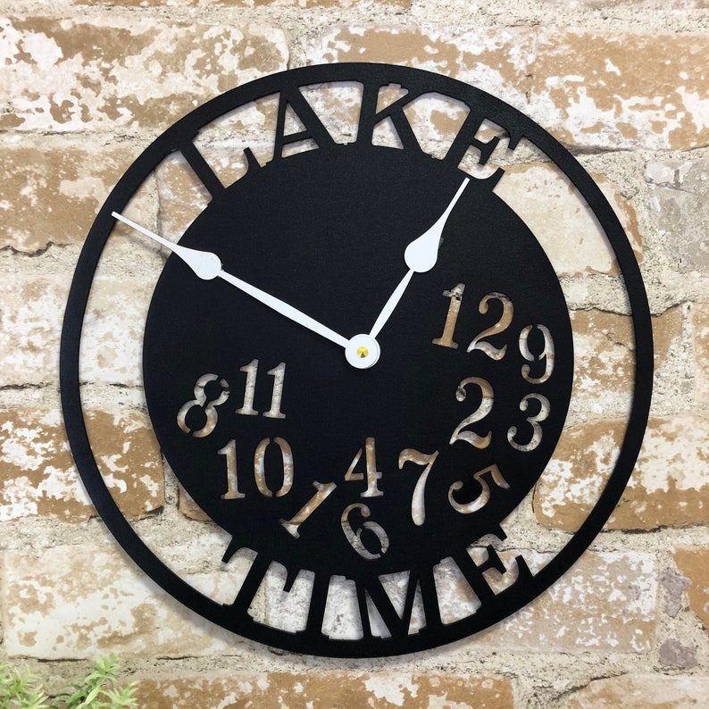 Personalized Metal Clock Family Name Clock Housewarming Etsy