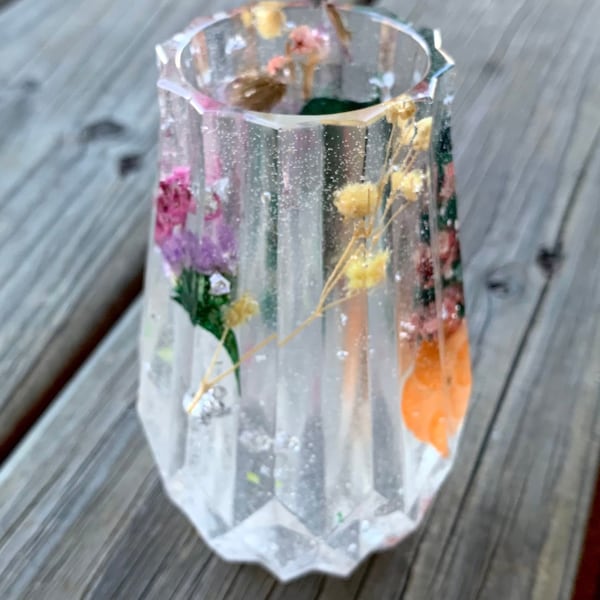 Pressed Floral & Silver Flake Small Resin Bud Vase | surprise gift for her, window sill vase for small spaces, colorful vase for bridesmaids