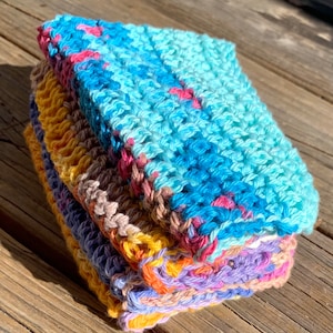 Set of 4 Reusable Summer Crochet 100% Cotton Cleaning Cloths | reusable towel, makeup remover, exfoliant cloth, dish rag, bath wash cloth