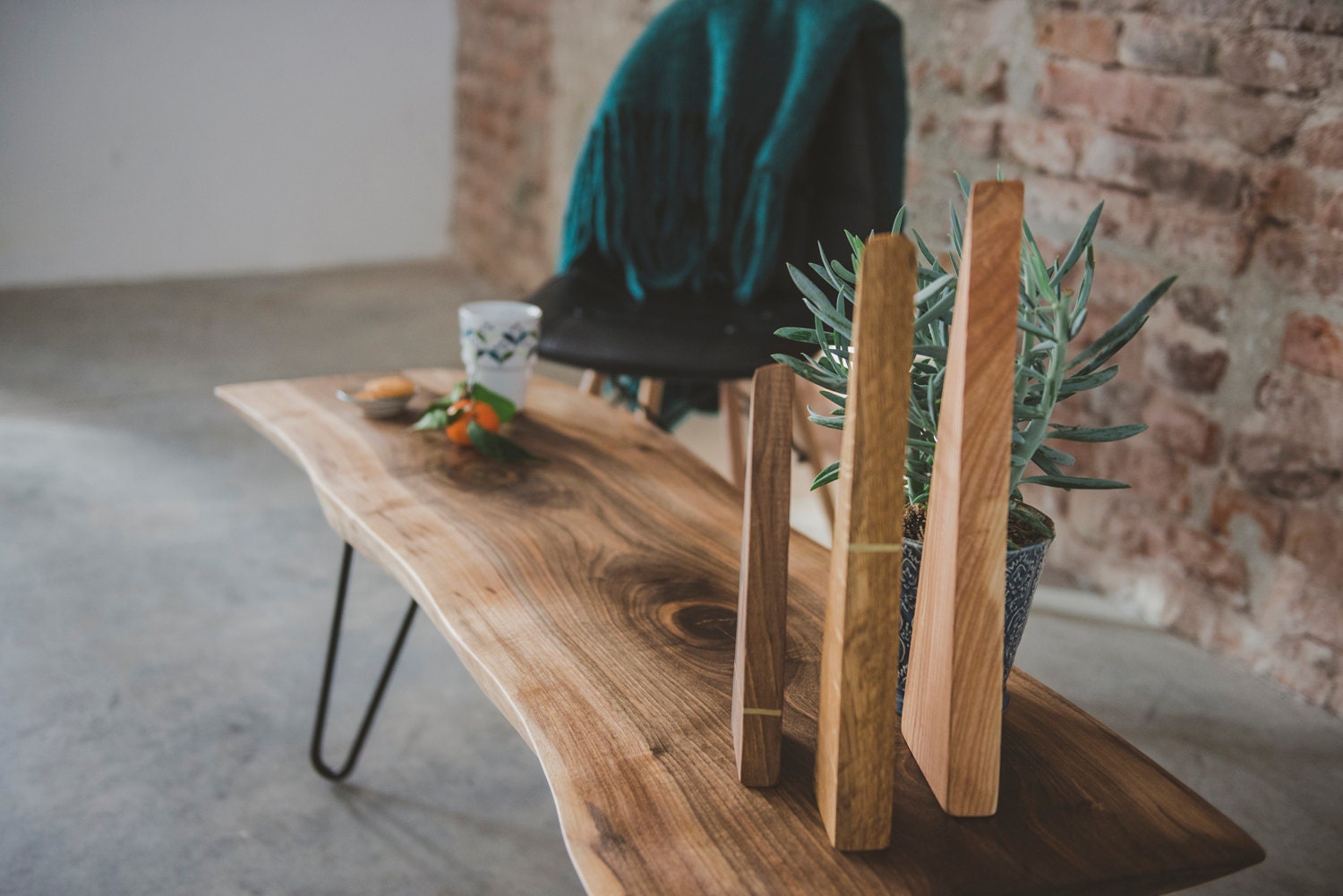 Table Basse en Bois, Table Bois Live Edge, à Manger Rustique, d'extrémité Faite La Main, Teintée Dal