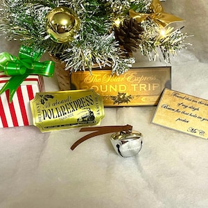 Prezzo speciale Polar Express ispirato Jingle Sleigh Bell Santa Train Ticket Silver Believe Leather Cord Card Mr C Red Stripe Green Bow Boxed