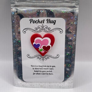 AMOR CORAZONES Bolsillo Abrázame Corazón Recuerdo Tamaño de tarjeta de crédito Regalo Mantener dentro Monedero Monedero Bolsa Poema Bolsa de regalo abrazo para cuando no estoy allí regalo