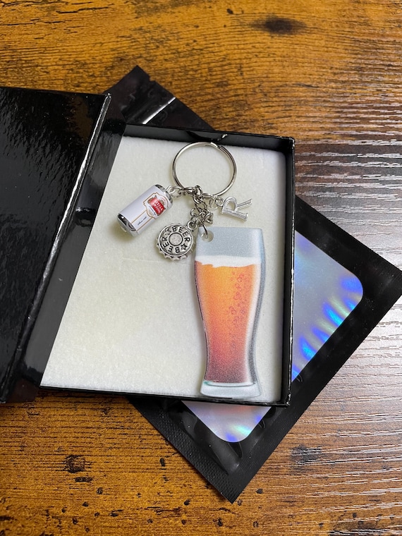 PERSONALISED Initial Letter Beer Key Ring Bag Charm Set Bottle Top Can Glass Keepsake Fun Quirky Keepsake Gift Box Bag At Occasion