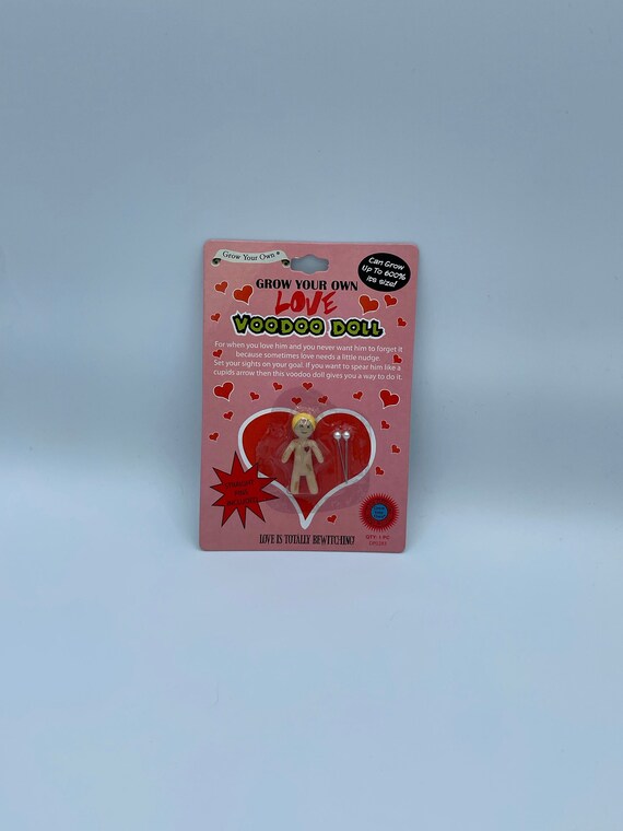 Grow your own love VOODOO DOLL bewitching pins grows 600% bigger gift revenge fun quirky humorous laughable Valentine birthday love