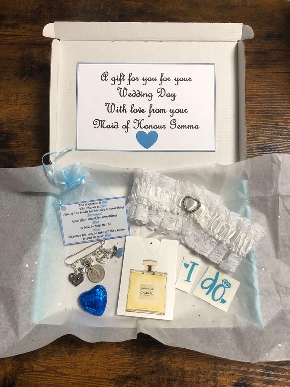 Personalised Bride To Be Garter Gift Box Set Something Blue Poem Perfume Chocolate I Do Shoe Sticker White Or Blue Horseshoe Angel Bow Title