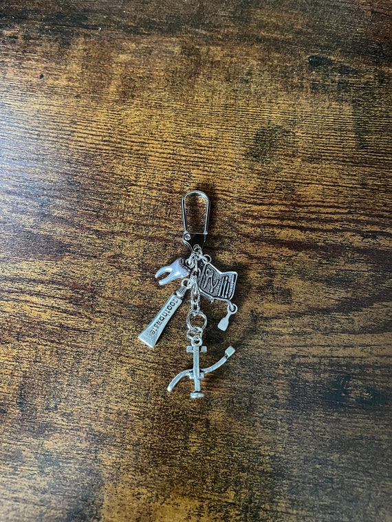 Dentist Key Ring Charm Set Graduated Well Done Good Luck Keepsake Gift Molar Tooth Teeth Toothpaste Tools Chair Gift Box Fun Quirky Novelty
