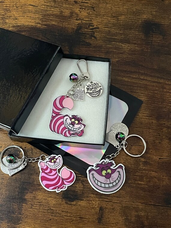 Alice In Wonderland Film Disney Inspired Cheshire Cat We Are All Mad Here Keepsake Gift Boxed Key Ring Bag Charm 3 Types To Choose From