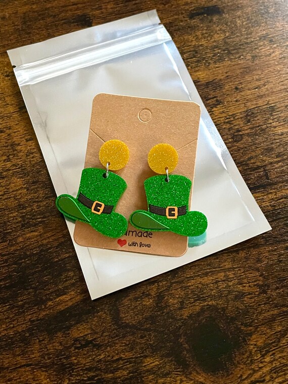 IRISH Leprechaun Hat Pair Of Earrings Glitter Fun Novelty St Patricks Day Birthday Carded Shimmer Gift Bag Celebrate In Style Gold Green