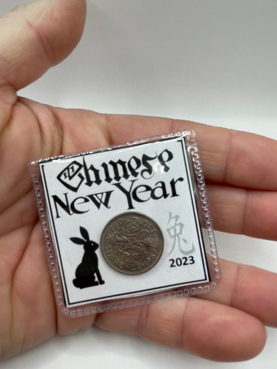 CHINESE New Year Of The Rabbit 2023 Lucky Sixpence Coin Keepsake Wallet Or Purse Pocket Gift Gift Bag Rabbit Symbol Lucky Poem Fun Novelty