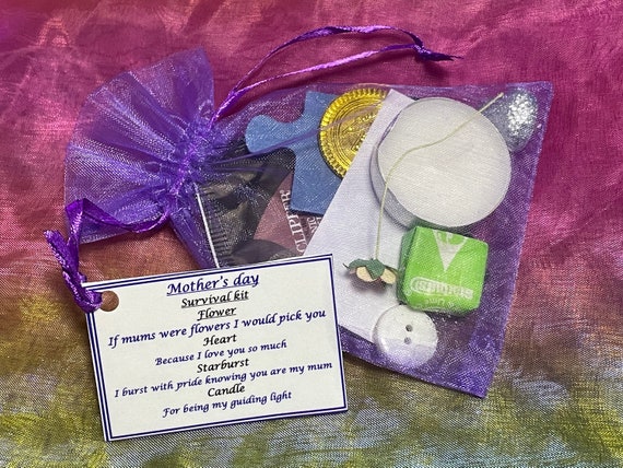 Mother’s Day Novelty Survival Organza Bag Kit Poems Heart World Candle Tea Bag Button Flower Jigsaw Gift Bag Fun Unique Humorous Gift Mum