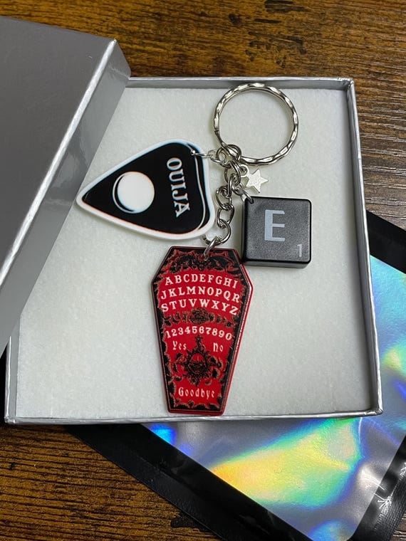 PERSONALISED Scrabble board Initial Letter Ouija Coffin Planchette Key Ring Bag Charm Set Gift Box Or Bag Halloween Birthday Fun Quirky Xmas