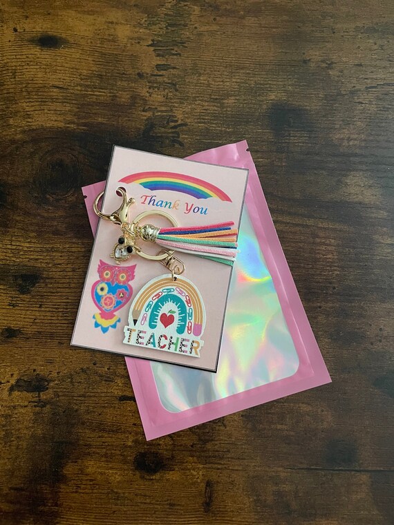 TEACHER Gold Tone Key Ring Charm Pendant Set Owl Rainbow Thank You Gift Tassels Shimmer Gift Bag Heart Pencil Rhinestone Carded End Of Term