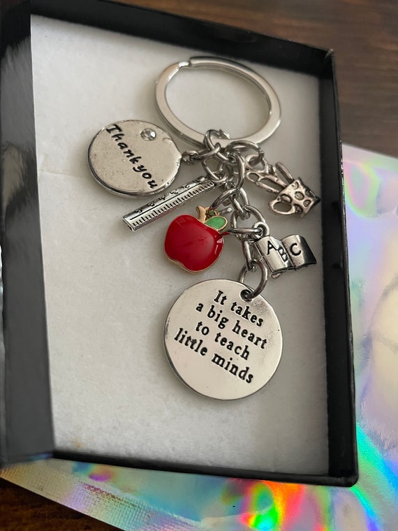 Teacher Nursery Teacher Helper Keyring charm set pendants it takes a big heart to teach little minds, pencil ruler hearts abc end of term
