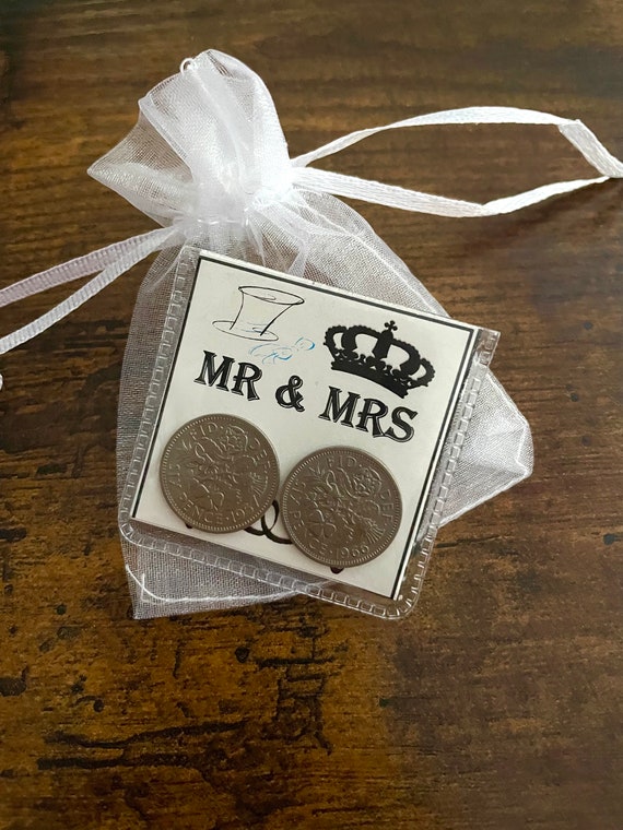 MR & MRS Wedding Day Two Lucky Sixpence Coins Keepsake Gift Crown Top Hat Put Inside A Card Poem Organza Bag Bride Groom Good Luck Quirky
