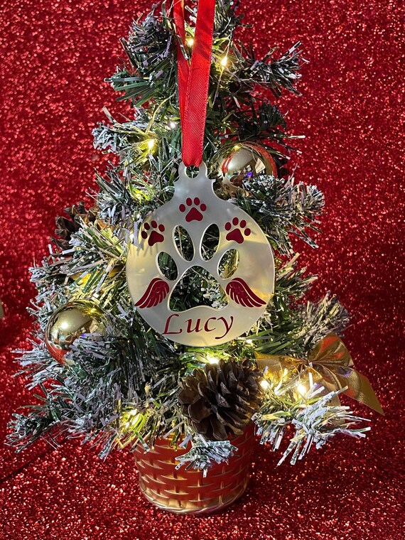 PERSONALISED Name In Loving PET DOG Memory christmas tree or wall hanger decoration paw prints angel wings ribbons keepsake memories loved