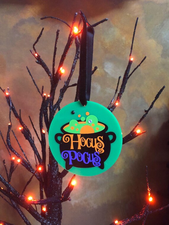 HOCUS POCUS Inspired Tree or Wall Decoration Cauldron Bubbles Gems Ribbon Keepsake HALLOWEEN Gift Potions Green Bauble Gift Bag Witches Fun