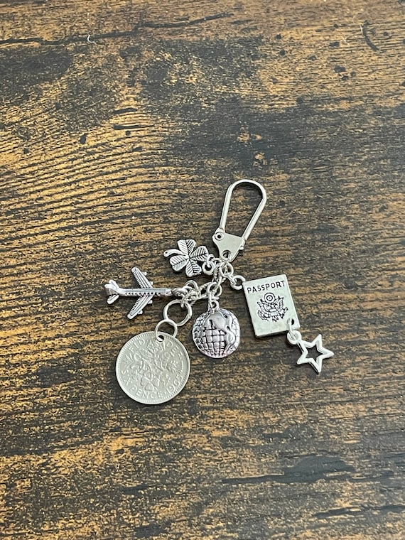 Lucky sixpence coin Good luck on your travels keepsake key ring or bag charm poem gift boxed passport world aeroplane cruise ship stars