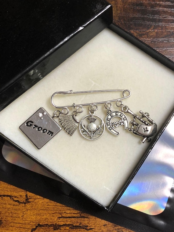 SCOTTISH Groom To Be Good Luck Pin Charm Kilt Thistle Bag Pipes Horseshoe Wedding Day Gift Keepsake Boxed Shimmer Gift Bag Inside Jacket