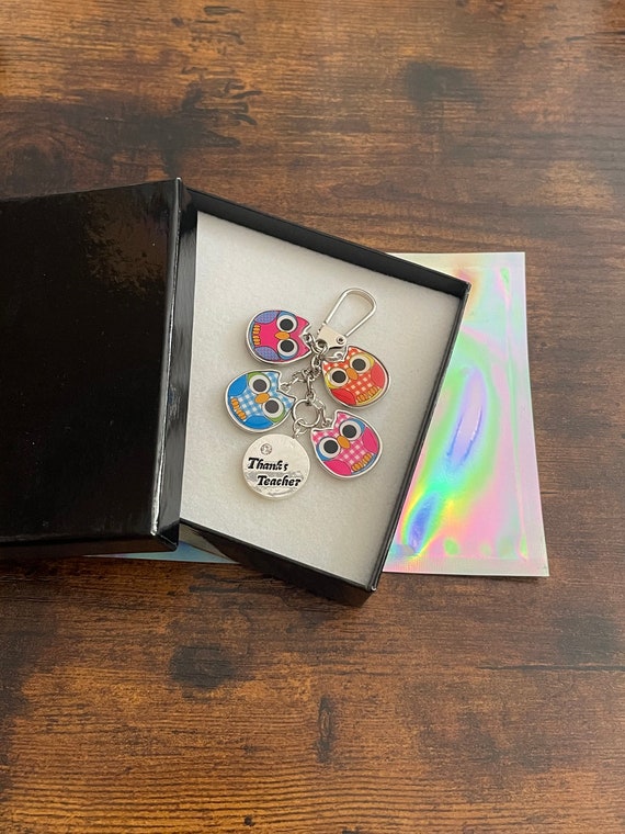 Teacher Thank You Assistant Nursery Colourful Four OWLS Key Ring Charm Bag Pendant Set End Of Term Any Occasion Novelty Git Box Shimmer BAG