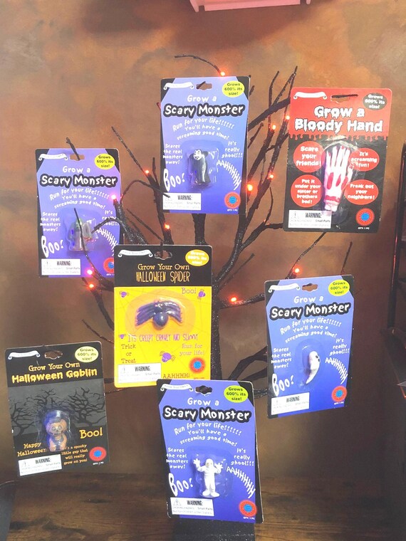 Grow A Scary Monster Assorts Available Fun Novelty Gift Halloween Spooky Trick Or Treat Party Favour Scream Grows 600% Bigger In Water