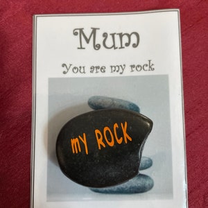 Muttertag Mama Mein Stein auf einer Karte Gedicht Geschenk Andenken Spaß Tasche Umarmung Jede Gelegenheit, um ihnen zu zeigen, wie viel Sie sie lieben und sich sorgen