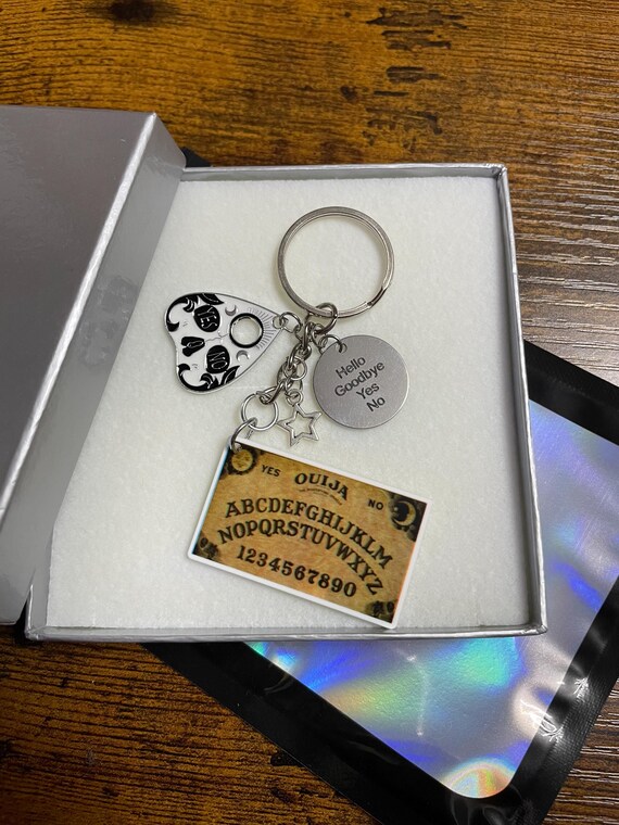 Ouija board spooky keepsake key ring charm pendant hello goodbye yes no alphabet Halloween witch craft gift box set any occasion fun