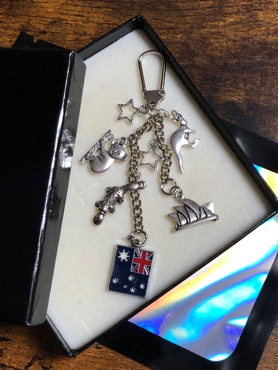 AUSTRALIA Aussie Fun Keyring Or Bag Charm Set Travels Flag Koala Kangaroo Stars Sydney Harbour Gift Box Shimmer Bag Keepsake Fun Abroad