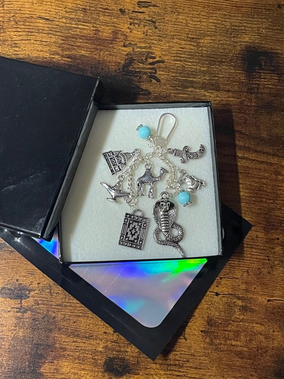 ALADDIN Disney Film Inspired Key Ring Charm Gift Keepsake Boxed Camel Monkey Flying Carpet Genie Lamp Snake Beads Sword Gift Boxed
