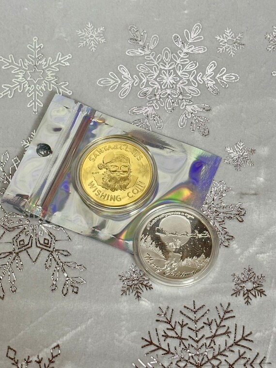 Santa Claus wishing coin gift gold or silver colour keepsake gift set Christmas Eve Box secret santa stocking filler Believe Quirky Fun