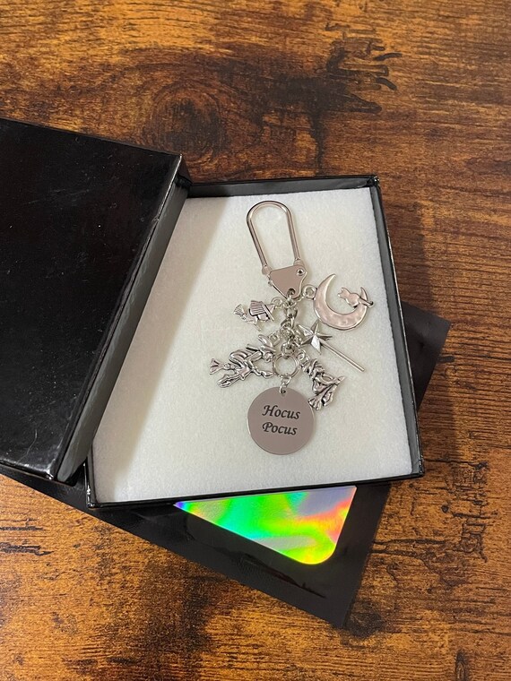 Disney Inspired Hocus Pocus Key Ring Charm Keepsake Gift Three Witches Wand Cat Gift Boxed New Film Potion Quirky Spell Halloween Fan Witch