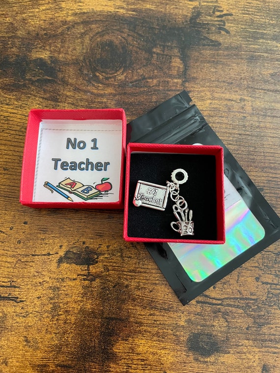 No1 TEACHER Bracelet Charm Pendant Blackboard Pot Of Pens Gift Box Shimmer Gift Bag End Of Term Christmas Cool Little Gift Keepsake