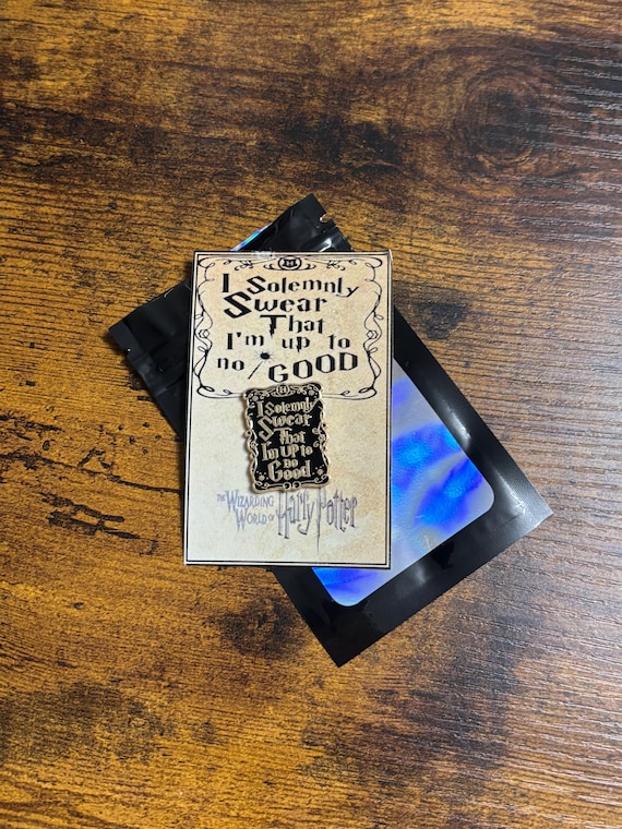 Harry Potter Film Inspired Pin Badge Gift I Solemnly Swear That I’m Up To No Good Engraved Carded Gift Shimmer Bag Party Favour Birthday Fan