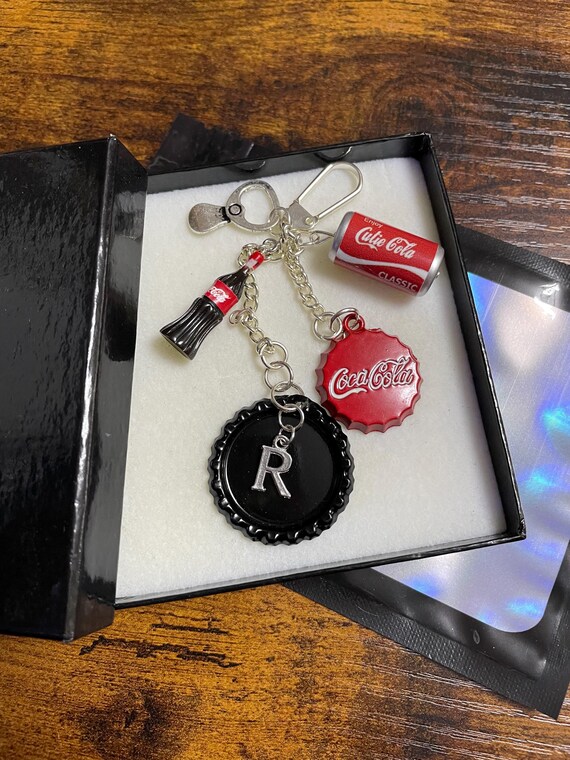 PERSONALISED Initial Letter Coca Cola Inspired Key Ring Bag Charm Set Bottle Can Ring Top Fun Novelty Drink Lover Se Gift Box Or Bag Quirky