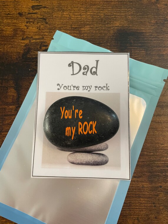 DAD you’re my rock hug keepsake fun quirky gift to show you care my rock in times of trouble thank you for being by my side card set