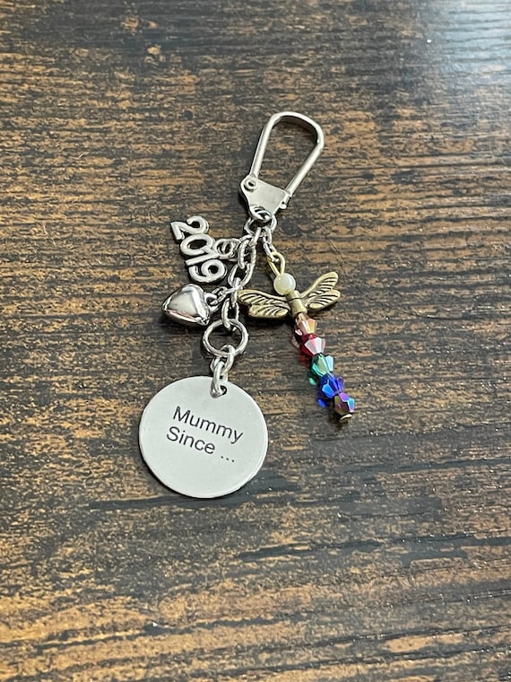 Mummy since ? Key ring charm pendant with dragonfly year date charm of your choice hearts Mother’s Day birthday keepsake gift boxed set love