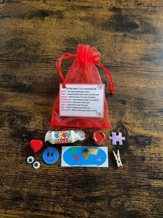 Valentines Birthday Love Survival Novelty Kit Gift Fun Quirky Organza bag Hearts My World Novelty Items With Quirky Meanings To Show U Love