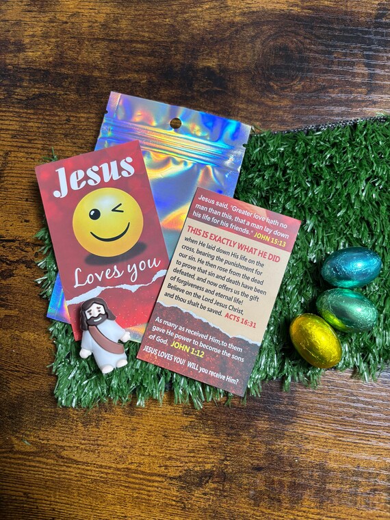 JESUS Loves You Pocket Hug Style Gift With Verses From The Bible Religion Gift Set Carded And Shimmer Gift Bag Keepsake Party Favour